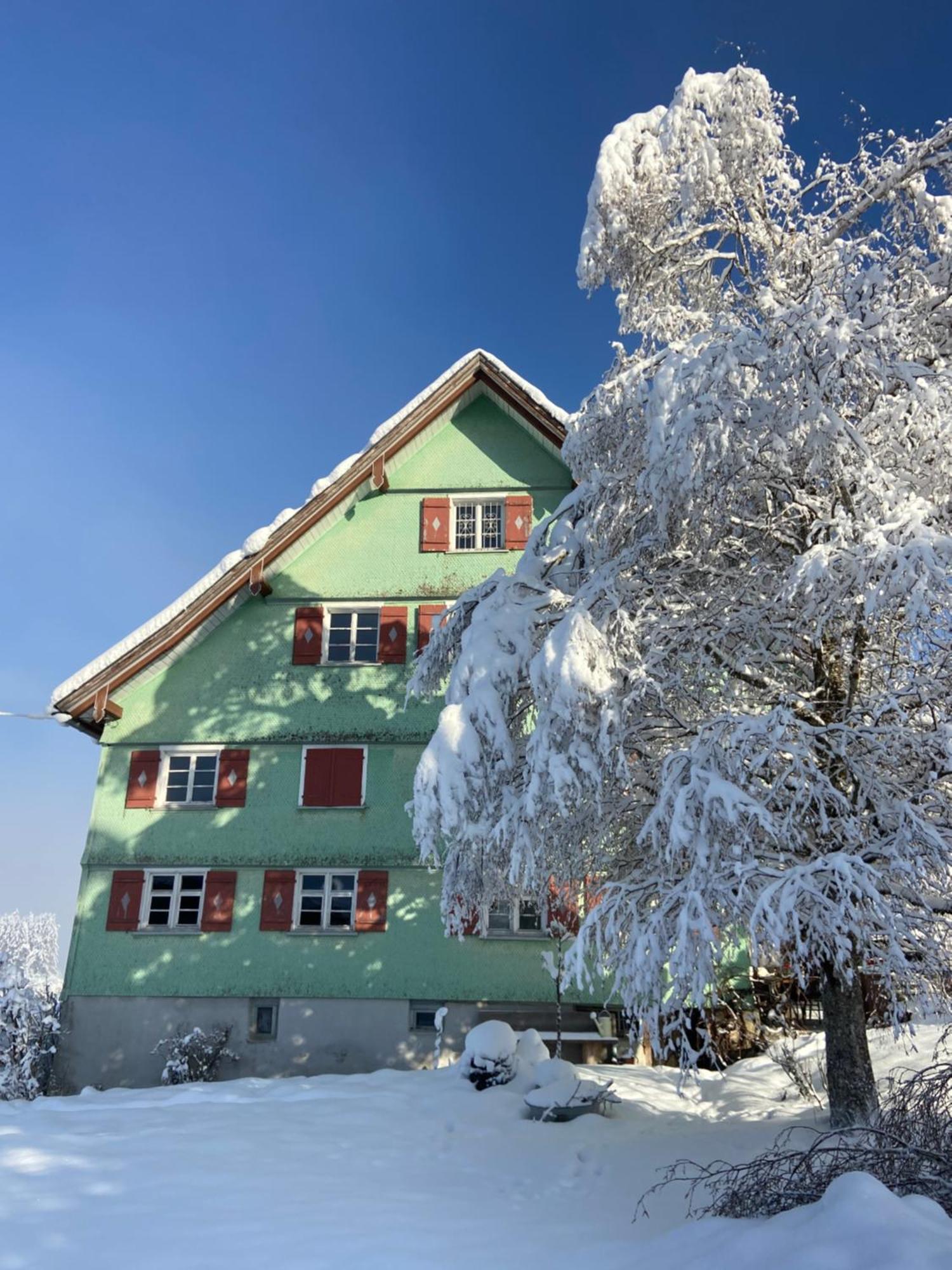 Allgaeu Cottage - Traumhafter Blick In Die Schweizer Berge Weiler-Simmerberg Exterior foto